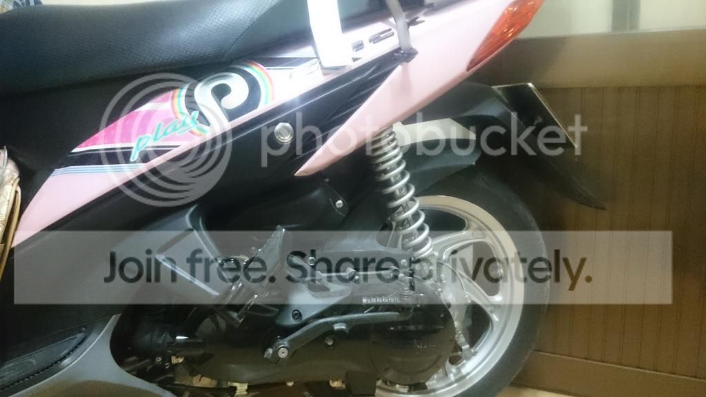 Cần bán tay ga Honda Click date 2011 trắng, chính chủ, bstp, xe đẹp