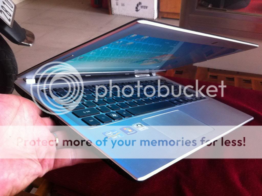 cầm đồ thanh lý vài con laptop có hình thật - 3